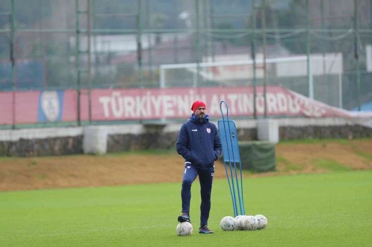 Gökhan Ünal: “En büyük sıkıntımız savunma”
