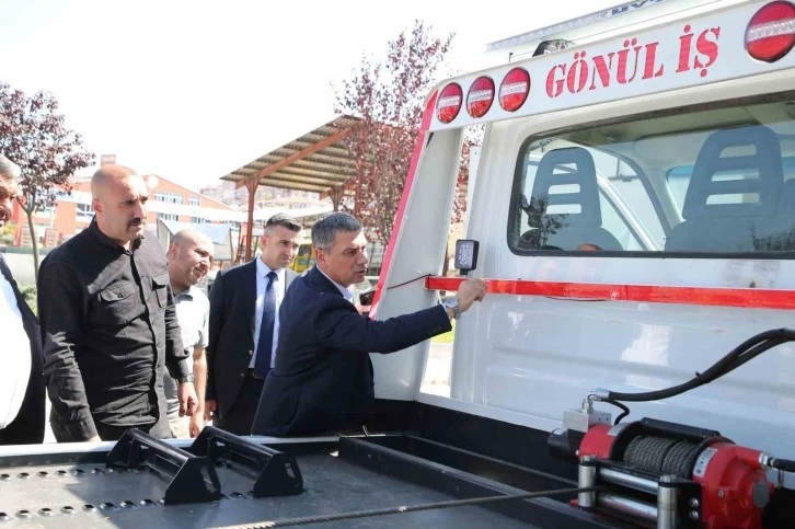 Gölbaşı Belediye Başkanı Şimşek, otobüs şoförleriyle bir araya geldi
