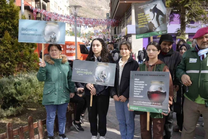 Gümüşhane’de Yeşilay’ın 104’üncü yılı için basın açıklaması yapıldı
