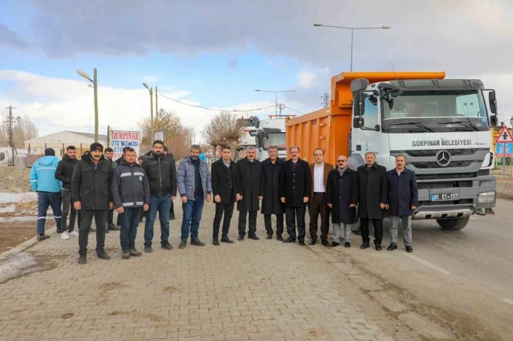 Gürpınar Belediyesi deprem bölgeleri için seferber oldu
