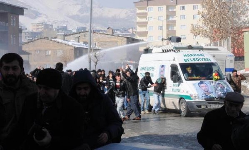 Hakkari'de olaylar çıktı