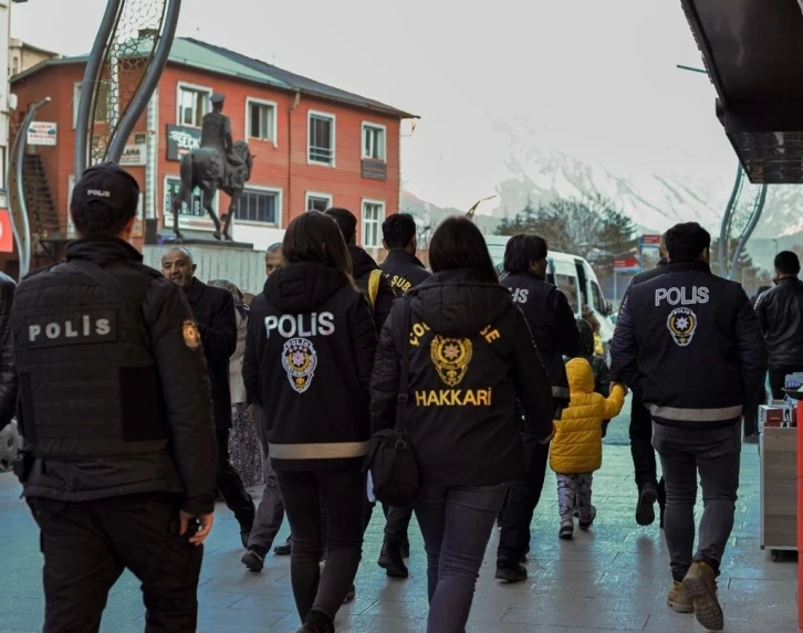 Hakkari’de 80 personelle okul çevreleri denetlendi
