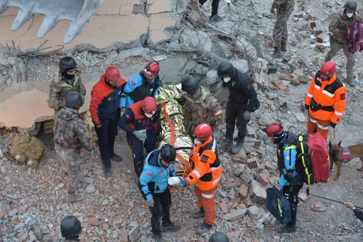 Hakkari’de deprem tatbikatı
