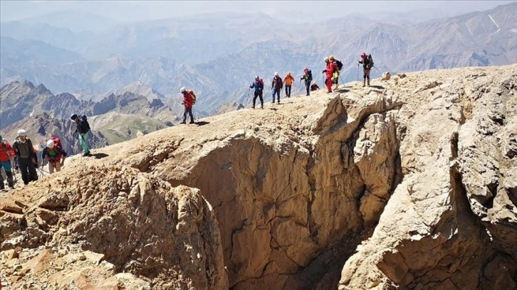 Hakkari'de Uludurok zirve tırmanışı tamamlandı