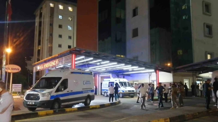 Hastanenin acil servisinde rastgele ateş etti: 5 yaralı
