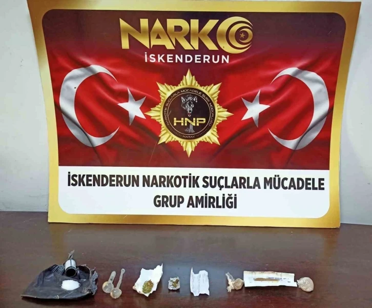 Hatay’da çadırda uyuşturucu satan 2 şüpheli yakalandı