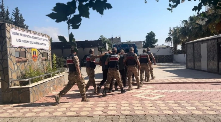 Hatay’da ormanı yakan 3 şüpheli tutuklandı
