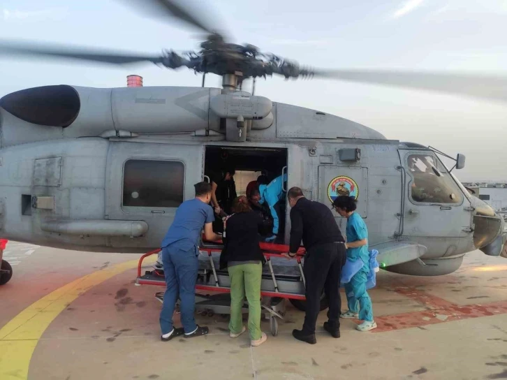 Hatay Devlet Hastanesinde tedavi gören vatandaş askeri helikopterle Adana’ya sevk edildi