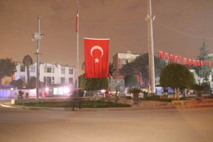 Hatay yeni yıla sessizlik içerisinde girdi
