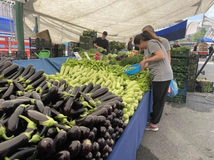 Havalar ısındı, sebze fiyatları düştü
