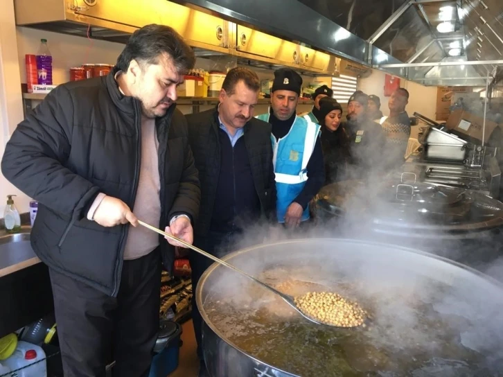 Havran Belediye Başkanı Emin Ersoy deprem bölgesine gitti
