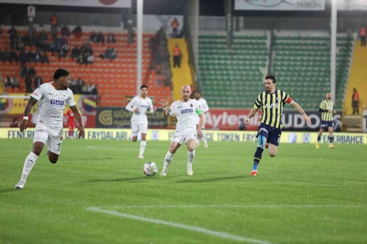 Fenerbahçe durdurulamıyor! Dört dörtlük bir maç