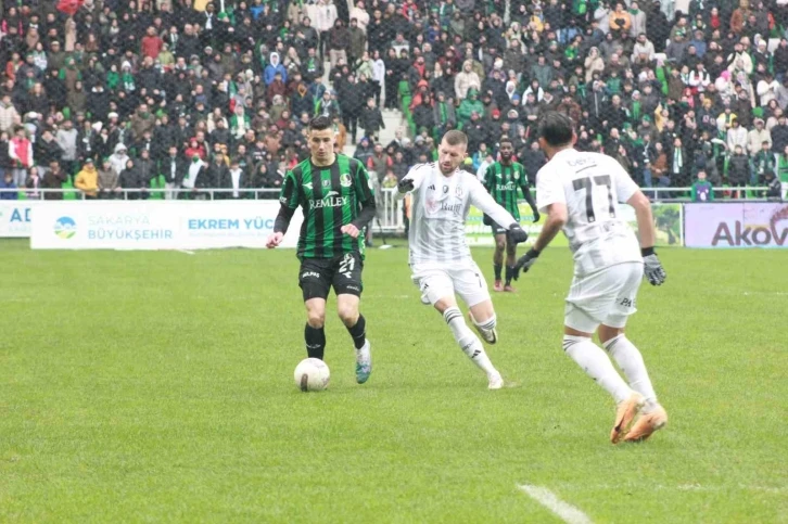 Hazırlık maçı: Sakaryaspor:1 - Beşiktaş:2
