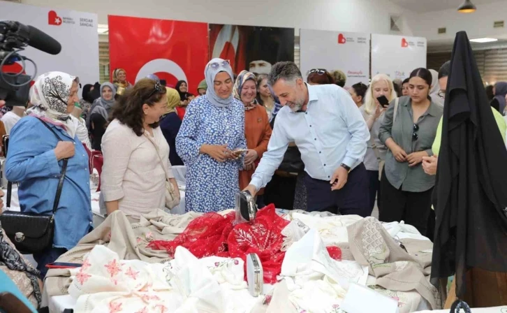 Hedef güçlü kadın, güçlü Bayraklı
