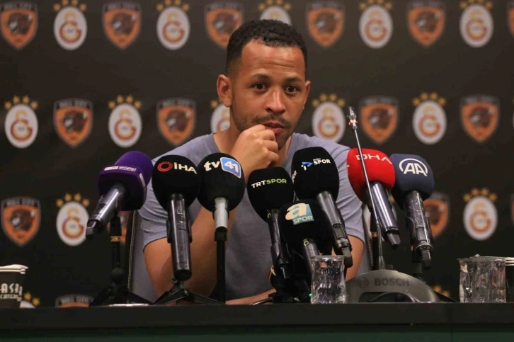 Hull City Teknik Direktörü Liam Rosenior: “Peşinde olduğumuz sol bek var”
