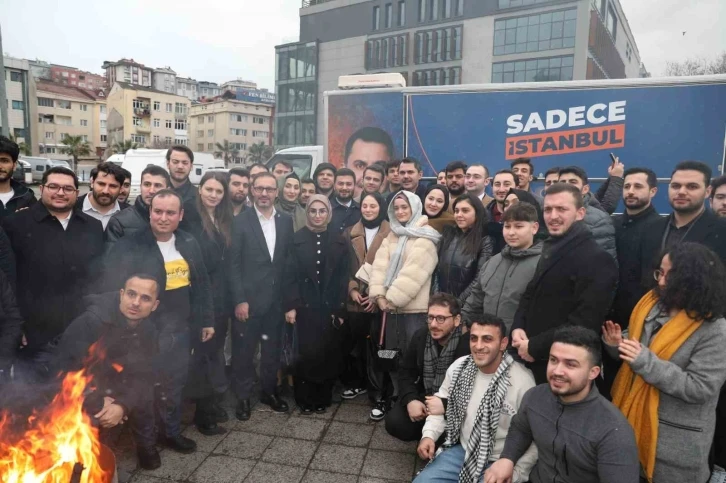 İBB Başkan aday Kurum’dan gençlere müjde: "Toplu ulaşımda yüzde 40 indirim, öğrenci evlerine doğalgaz desteği"
