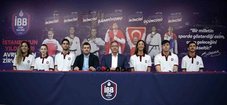 İBBSK Tekvando Takımı, basınla bir araya geldi
