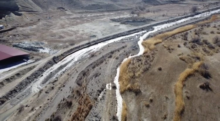 Iğdır’da karlar erimeye başladı, akarsu debileri arttı
