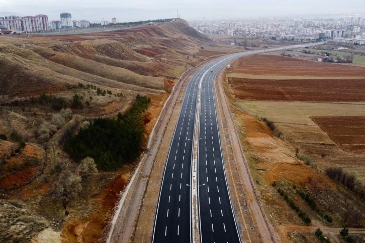 İki yol bir birbirine bağlandı, mesafe kısaldı
