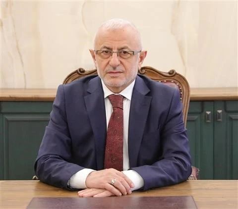 İl Müftüsü Akkuş: “Kurbanlarımızın da gayesi, Allah’a kulluğumuzu sunmaktır”
