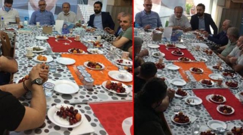 Türk Bayrağı'nın üzerinde yemek yiyen AK Partili başkan özür diledi