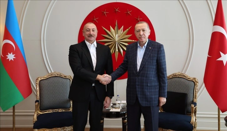 İlham Aliyev, Cumhurbaşkanı Erdoğan'ı kutladı