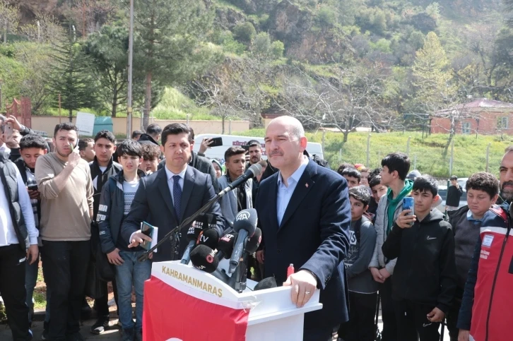 İlk ders zilini Bakan Soylu çaldı: "Sizleri bu yarışta geride bırakmayacağız"
