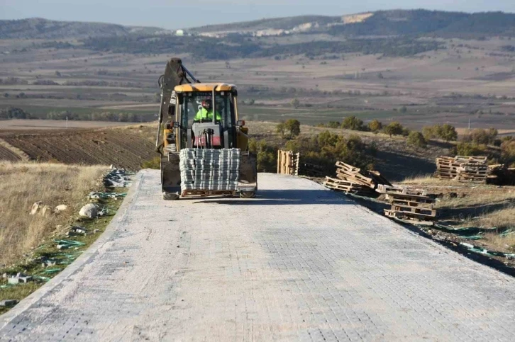 İnönü’ye büyük bir hizmet daha
