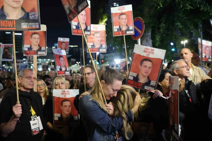 İsrail’de esir protestosu: “Netanyahu iktidardayken hayatımız bu, felaket üstüne felaket”
