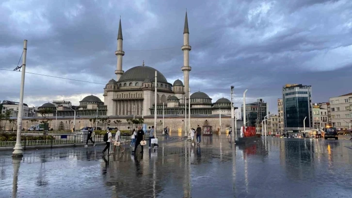 İstanbul’da yağmur etkili oldu
