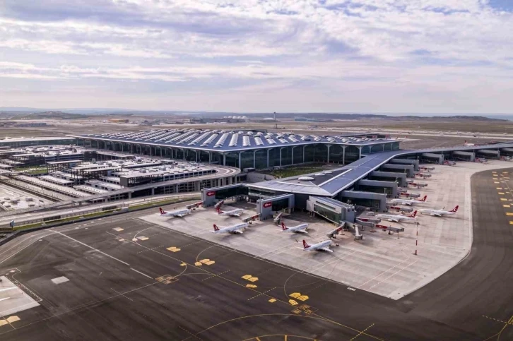 İstanbul Havalimanı günlük bin 321 uçuşla Avrupa’nın zirvesinde
