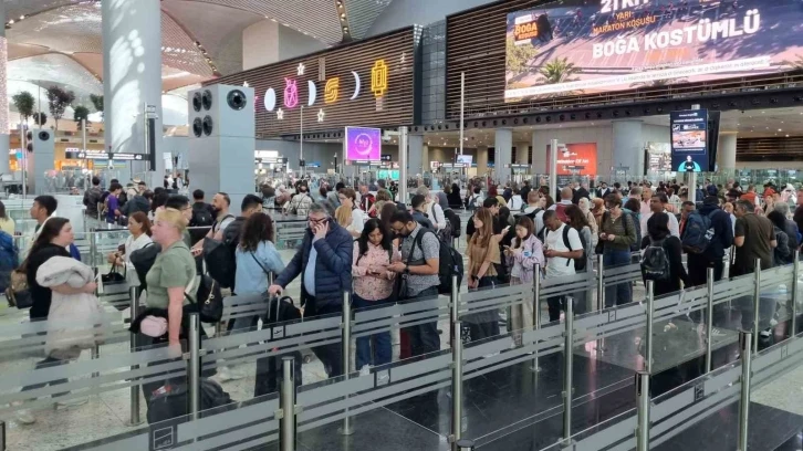 İstanbul Havalimanı’nda bayram tatili yoğunluğu
