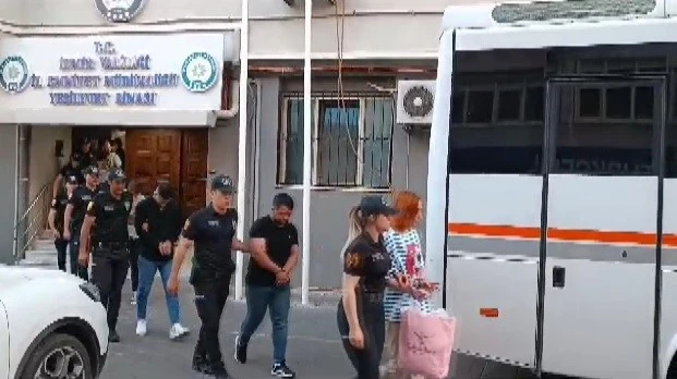 İzmir’deki kapora dolandırıcılığı operasyonunda 5 tutuklama
