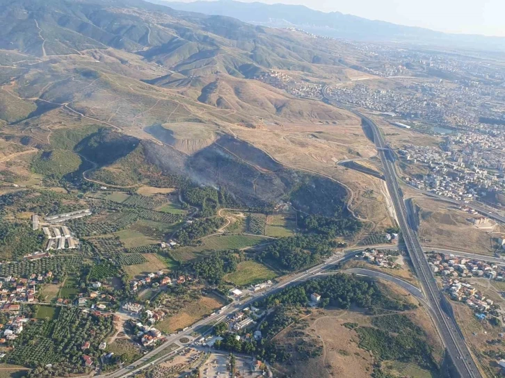 İzmir’deki orman yangını kontrol altına alındı
