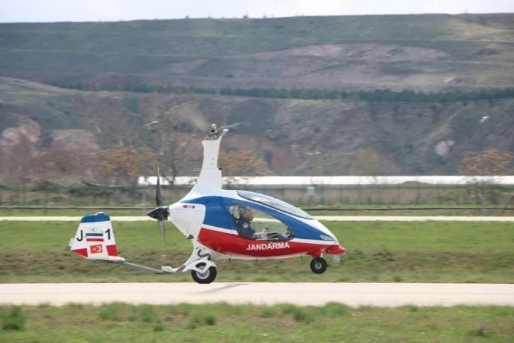 Jandarma’nın 141 beygir gücünde olan havadaki yeni gözü "Cayrokopter"
