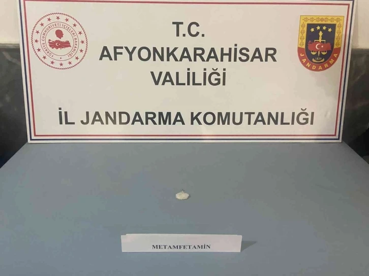 Jandarmadan kaçamadı
