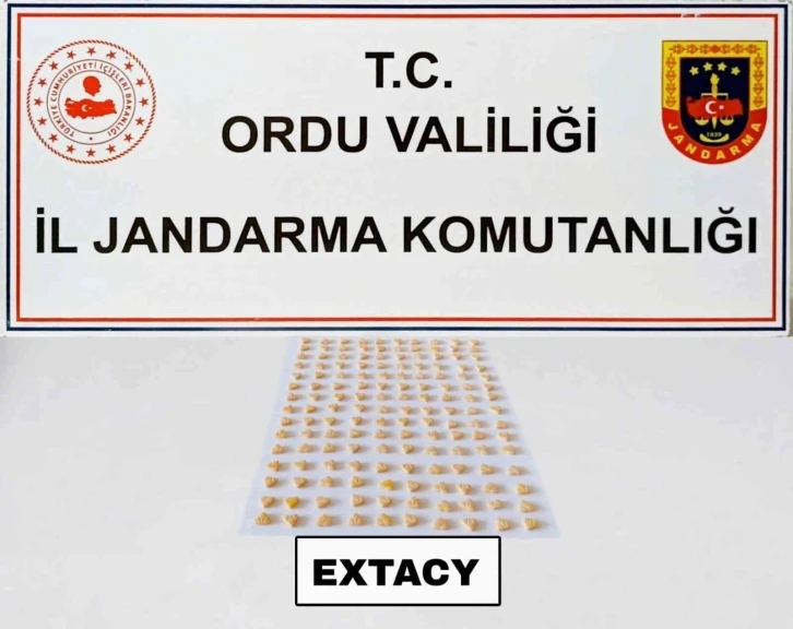 Jandarmadan uyuşturucu operasyonu: 1 kişi tutuklandı
