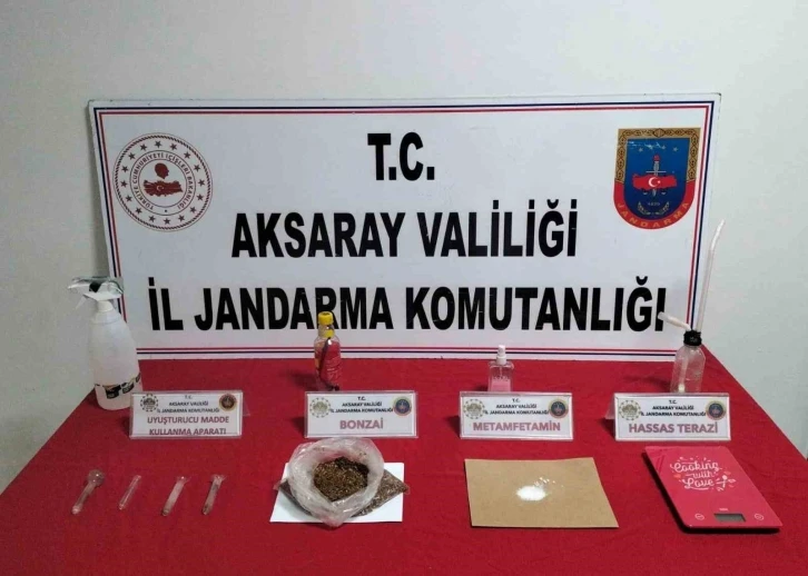 Jandarmadan uyuşturucu operasyonu: 2 gözaltı
