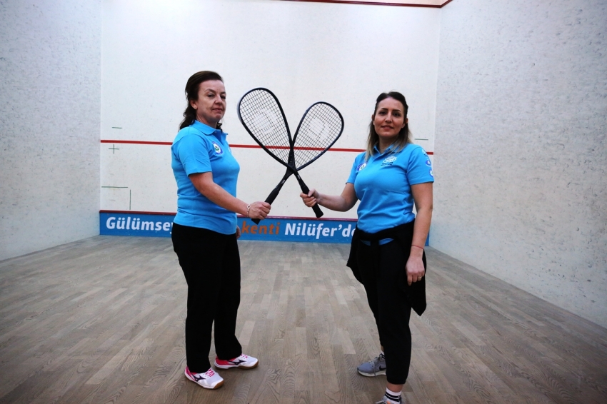 Nilüfer'de Squash Turnuvası