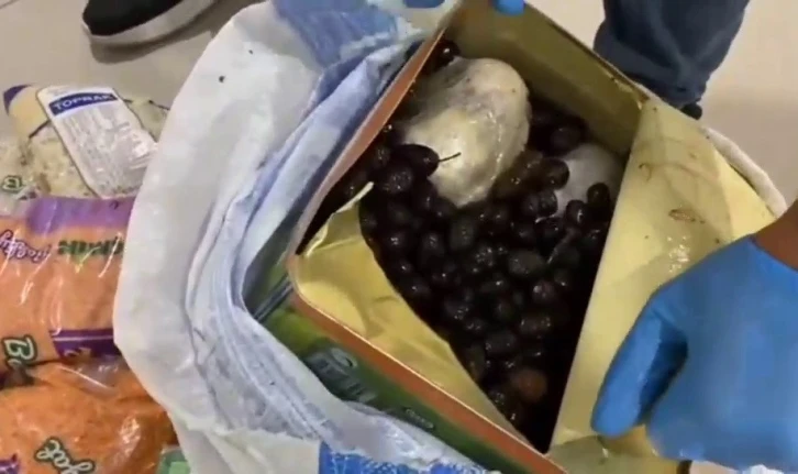 Kahramanmaraş’ta zeytin tenekesine gizlenmiş 4 kilo uyuşturucu ele geçirildi
