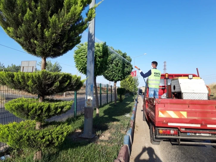 Kahta Belediye ilaçlama çalışmalarını yoğunlaştırdı
