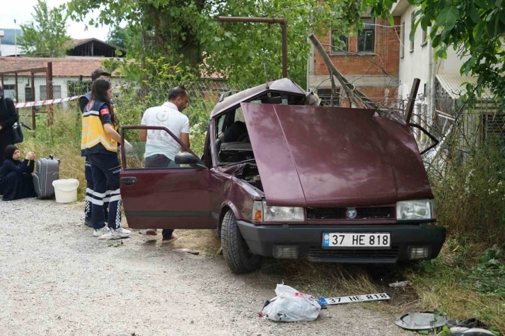 Kamyon ile otomobil çarpıştı: 1 ölü, 1 yaralı