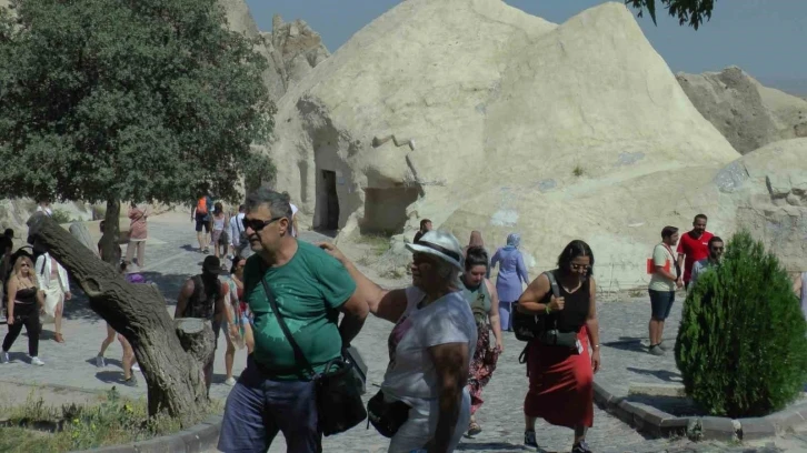 Kapadokya iki günde 35 bin ziyaretçi ağırladı
