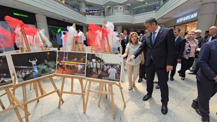 Karabük’te &quot;15 Temmuz&quot; konulu fotoğraf ve resim sergisi açıldı
