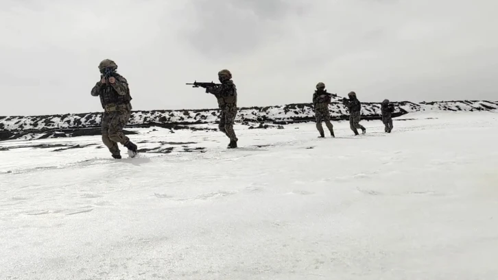 Kars Emniyeti’nden Özel Harekat’ın 40. yılı paylaşımı
