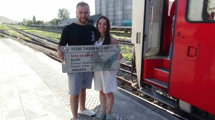 Kars’ta Doğu Ekspresi’ne yoğun ilgi
