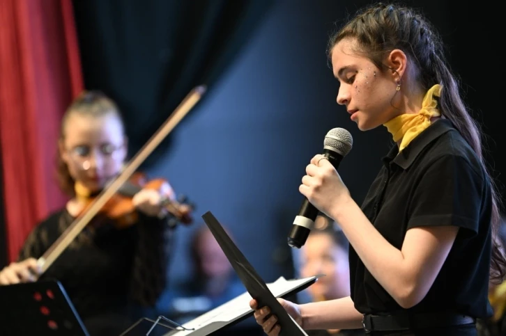 Kartepe Genç Akademi’de mezuniyet heyecanı
