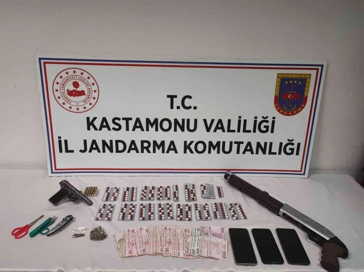 Kastamonu’da uyuşturucu operasyonu: 2 gözaltı
