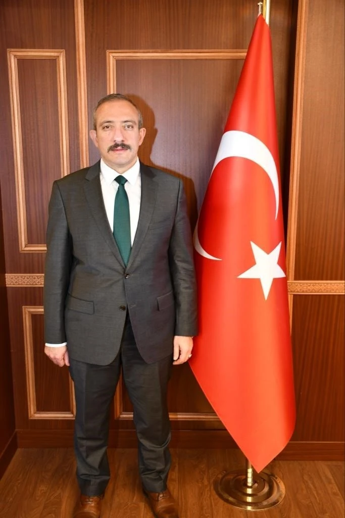 Kaymakam Karaman: “İstiklal ve istikbalimize sahip çıkacağız”
