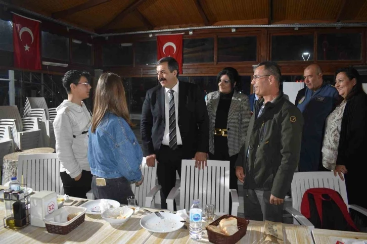 Kaymakam Yakuta, yetim çocuklar ve aileleri ile iftarda buluştu
